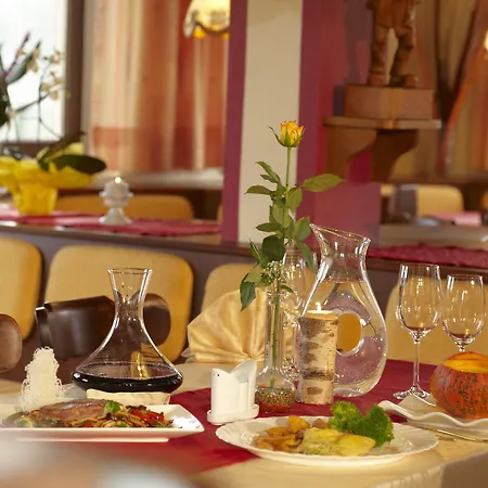 Hotel Pariente 3*