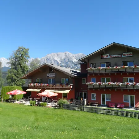 Ξενοδοχείο Pariente 3*