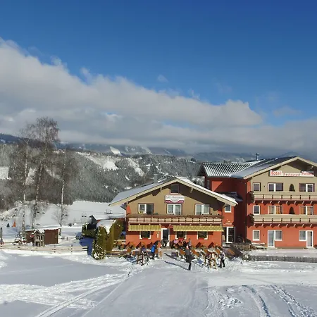 Pariente Ξενοδοχείο