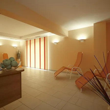 Pariente Hotel