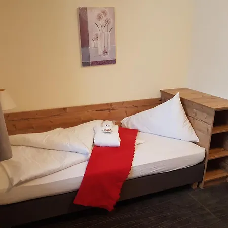 Hotel Pariente 3*